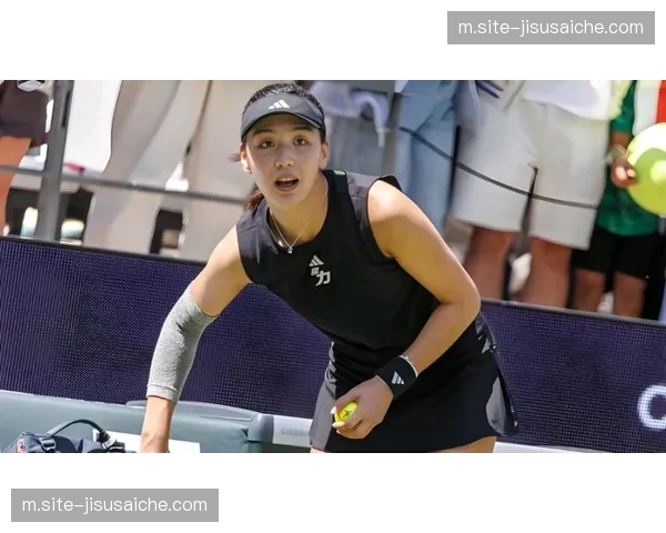 王欣瑜发球状态低迷 一发得分率不足致快速溃败出局 王欣瑜发球状态低迷 一发得分率不足致快速溃败出局